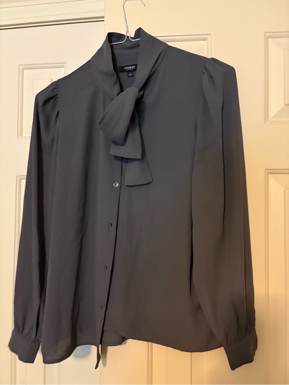 Premise Women's Charcoal Tie-Neck Long Sleeve Blouse